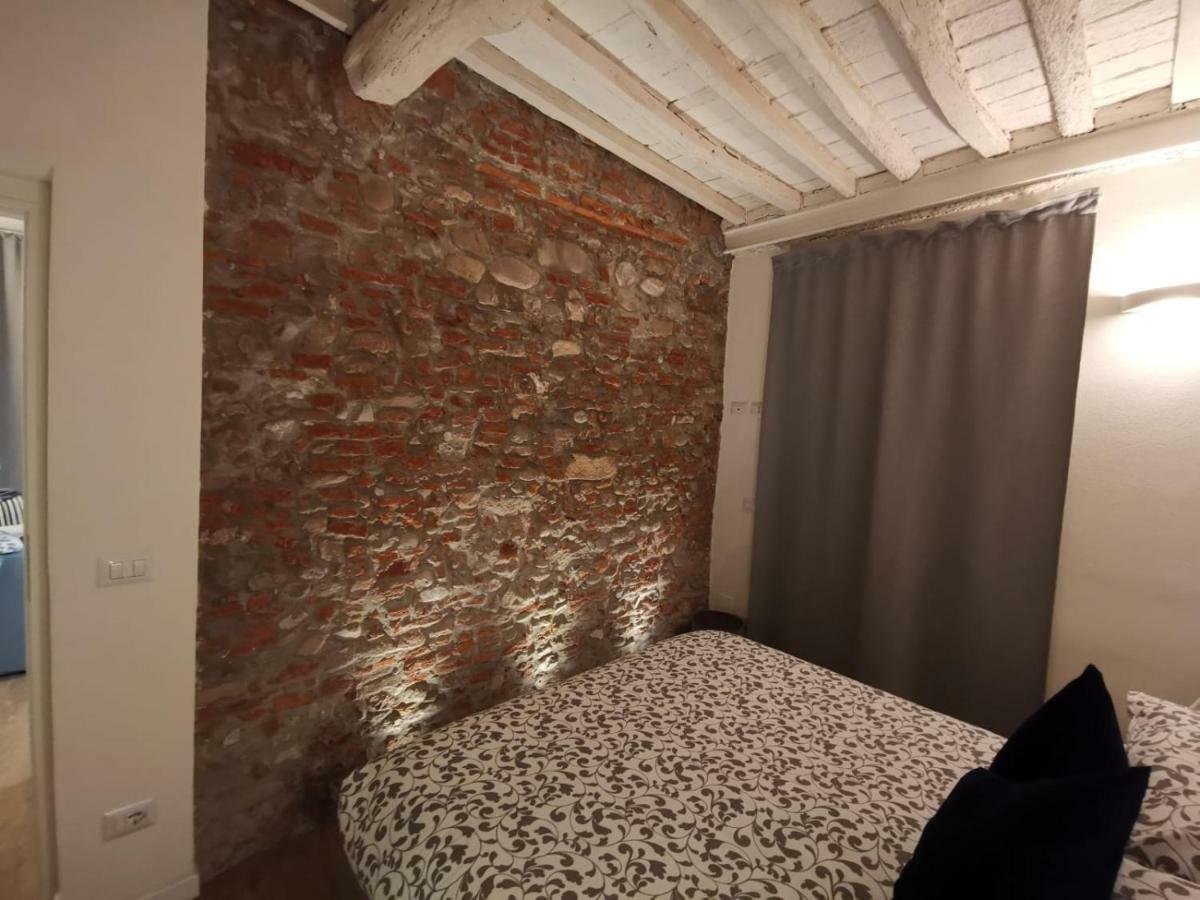 6 Via Della Rosa Apartment Lucca Exterior photo